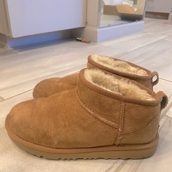 Classic Ugg ultra mini - Picture 4 of 5